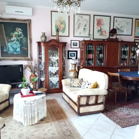 Corrias Bed & Breakfast 4*