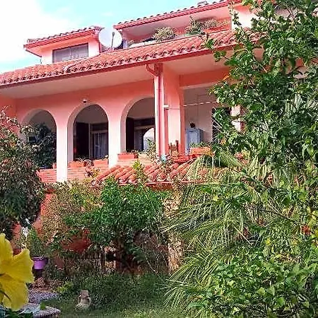 Bed & Breakfast Corrias Siliqua