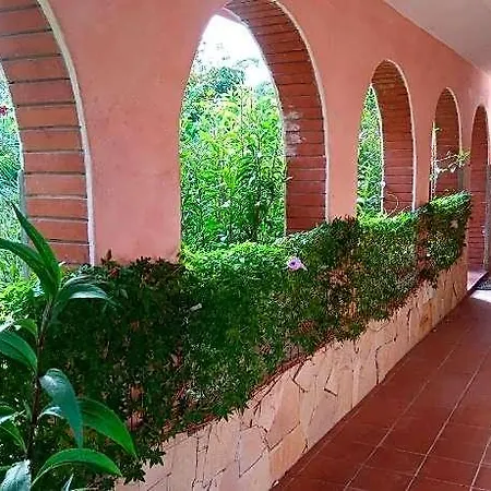 Alojamento de Acomodação e Pequeno-almoço Corrias 4*
