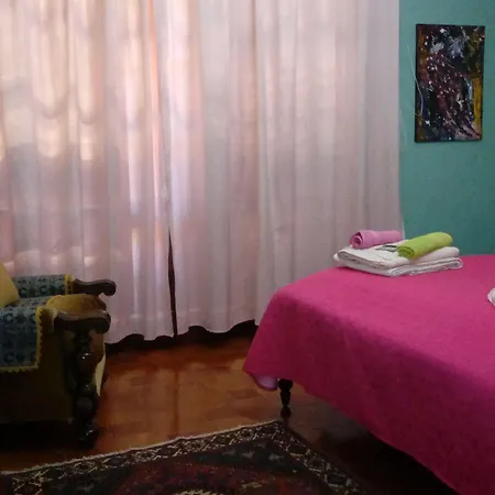 Corrias 4*